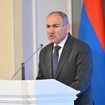 Ermenistan Başbakanı Paşinyan istifa etti