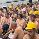 Madencilerden Bakanlık önünde çıplak eylem
