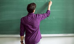 MEB yöneticileri ve öğretmenlere zam ve ek ders tazminatı