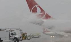 Türk uçaklarının savaş bölgesine uçuş yasağı uzatıldı