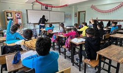 Pazartesi okulların ders saati değişti