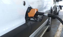 Akaryakıtta baş döndüren hafta! Aynı gün motorine 9,25 TL indirim ardından 8,89 TL zam