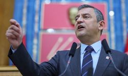 İBB İddianamesinin açıklandığı dakikalarda Özgür Özel'den 'İmamoğlu'na sahip çıkın' çağrısı