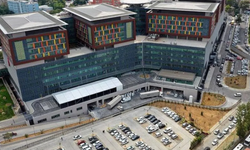 Şehir hastanesinde skandal! Kanser hastası 45 dakika asansörde mahsur kaldı