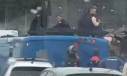 Eyüpsultan'da cezaevi nakil aracı devrildi! 2'si ağır 19 kişi yaralı...