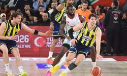 Fenerbahçe Beko Karşıyaka'ya şans tanımadı! 36 sayı fark...