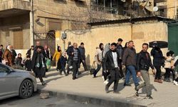 Halep’te gerilim yükseliyor! Suriye ordusu: İnsani yardım koridoru açılacak