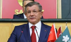 Eski Başbakan Davutoğlu'ndan şaşırtan açıklama! 'Maddi sıkıntılar yaşıyorum'