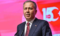 Ali Yerlikaya'nın yalnız kaldığı Meclis yemeği