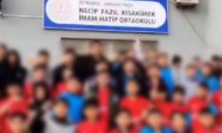 Selefi grubun yemini ortaokulda çocuklara okutuldu!