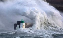 Nils Fırtınası Fransa'yı kararttı!