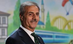 Üniversite'den AKP'li Belediye Başkanının diplomasına yalanlama!