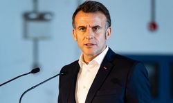 Macron'dan İsrail'e Lübnan çağrısı! 'Egemenliğine saygı göstermeli'