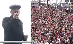 Özgür Özel Kuşadası'nda! Yağmura rağmen binler bir araya geldi