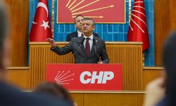 Özel'den Kurtulmuş'un iftar davetine yanıt! 'Vallahi de billahi de katılacaktık, yine balta çektiler...'