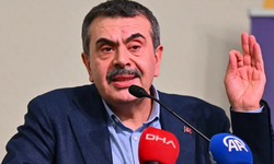 CHP'den iftar programında Özgür Özel'i hedef alan Yusuf Tekin'e cevap