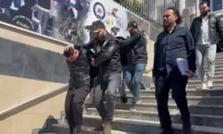 Üsküdar'da yol vermedi diye otomobili kurşunladılar