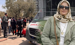 Ayla öğretmen öğrencilerin üzerine kapanıp kendini feda etmiş