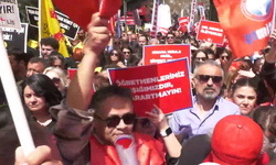 Okul saldırısı sonrası öğretmenler iş bıraktı! MEB önünde Bakan Tekin'e istifa çağrısı