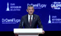 Özgür Özel İzmir Büyükşehir Belediyesi Toplu Açılış Töreni'nde konuşuyor