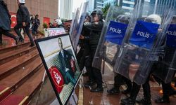 Toplum mutlak butlan kararını 'siyasi' görüyor