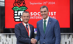 'Pedro Sanchez Özgür Özel'i reddetti' iddiası yalan çıktı