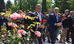Özgür Özel, Maden Şehitliği'ndeki anma programına katıldı