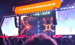 Bakanlığın düzenlediği festivalde 'Cumhurbaşkanı İmamoğlu' sloganları