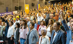 Halkevleri, CHP'li Orhan Sarıbal'ı ihraç etti