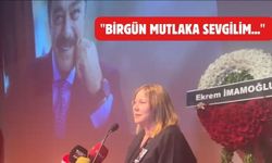 Jülide Kural Kadir İnanır’ın vasiyetini gözyaşları içinde okudu
