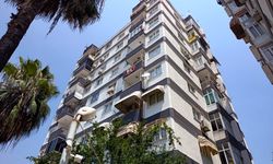 Adana'da dehşet!  Kadını çekiçle dövüp, bıçakla boğazını kesti