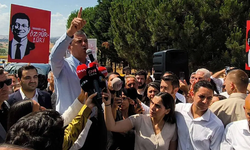 Özgür Özel'den aynı günde üç duruşmaya tepki