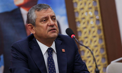 Özgür Özel'in kapalı grup toplantısı jet hızında bitti