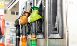 Benzine indirim gelecek ama tabela değişmeyecek
