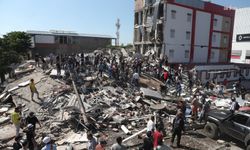 Kolombiya'da 7,4 büyüklüğünde deprem! 111 ölü