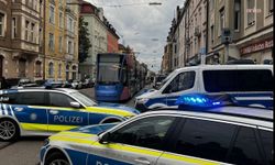 Gerçek silahı oyuncak sanan Alman polisi Türk çocuğu vurdu