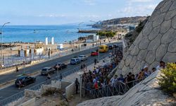 İspanya: Ceuta'ya giren 70 bin düzensiz göçmen Fas'a döndü