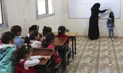Suriye'deki okullarda ilk kez Kürtçe eğitim verilecek