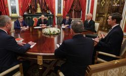 Putin, Trump'ın temsilcileriyle Kremlin'de görüştü: "Yapıcı, açık ve faydalı”