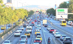 Okullar açıldı, İstanbul trafiği yoğunlaştı