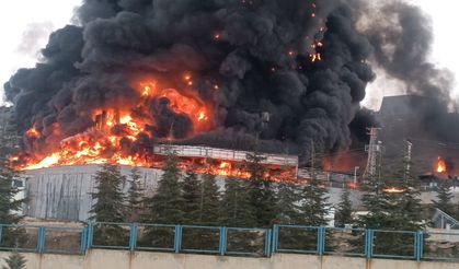 Kırıkkale'de kimya fabrikası alev alev! Patlamalar yaşanıyor