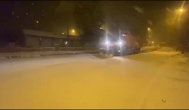 İBB'den kar alarmı: 11 bini aşkın personel sahada