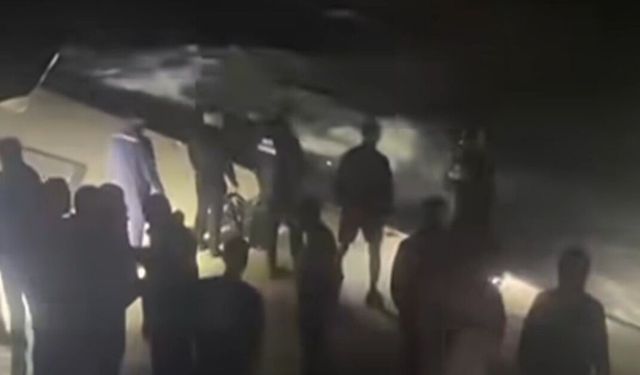 Fırtına can aldı! Otel inşaatında çalışan işçiler denize düştü