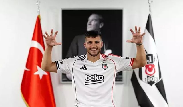 Beşiktaş'ta David Jurasek ile yollarını ayırdı