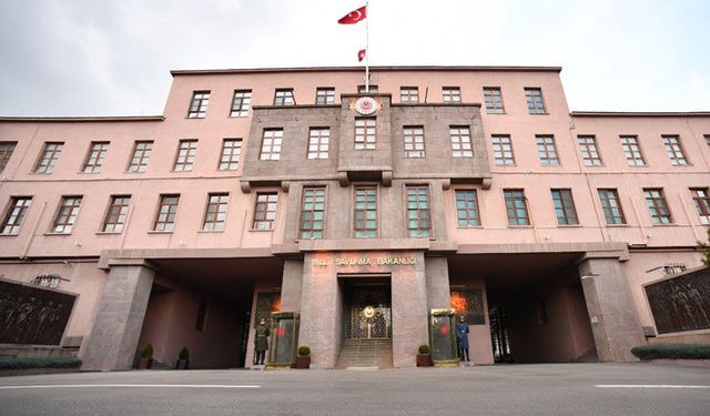 MSB'dan Karadeniz'de 'şüpheli cisim' açıklaması! 275 adet tespit edildi...