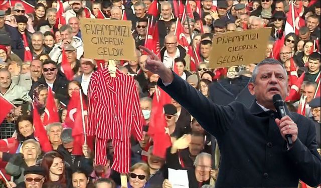 Çorum pijamalarını çıkardı CHP mitingine koştu