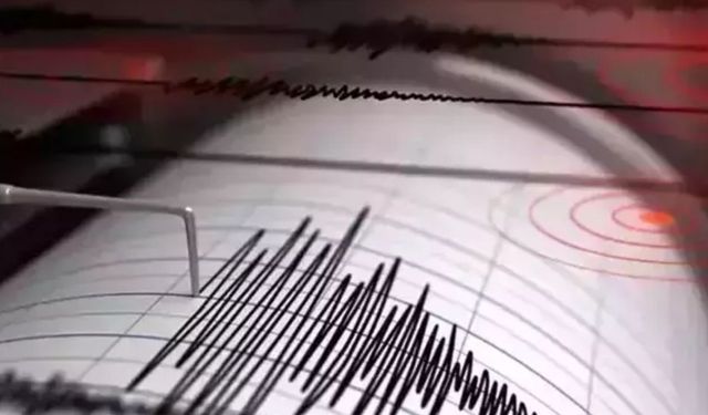Filipinler'de 7,8 büyüklüğünde deprem! Tsunami uyarısı