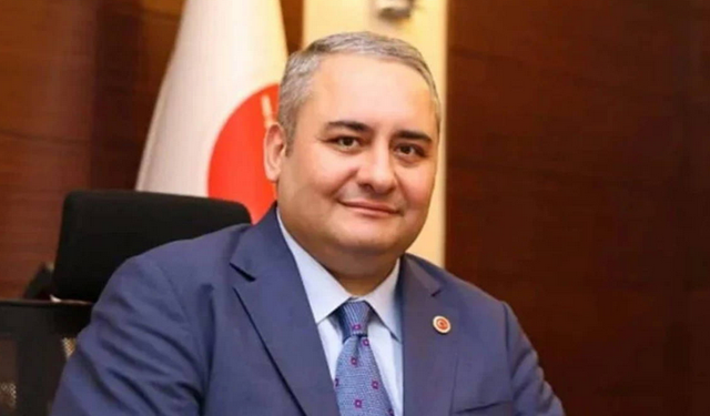 Özarslan daha gitmeden AKP'yi de karıştırdı