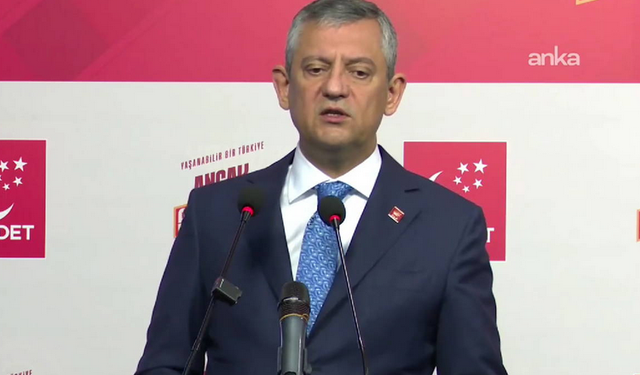 Özgür Özel'den Mansur Yavaş'a soruşturma iznine 'Erdoğan' hatırlatmalı tepki