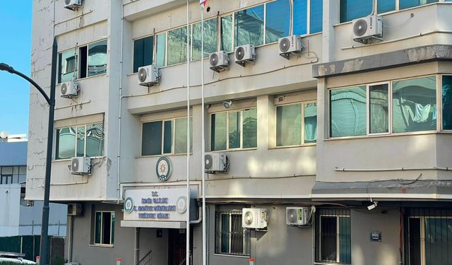 Seferihisar Belediye operasyonunda gözaltına alınanlar adliyeye sevk edildi